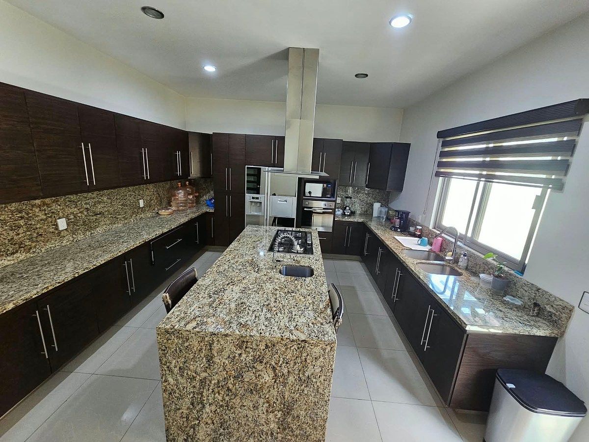 Casa em Residencial Provenza, Tlajomulco de Zúñiga, foto 9 de 42