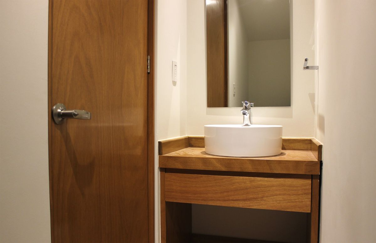 10 de 28: Medio baño