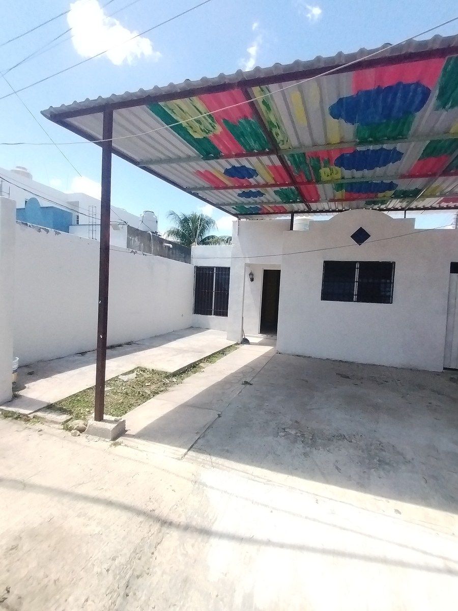 Casa en venta dentro de la ciudad de Mérida - Polígono CTM - foto 3