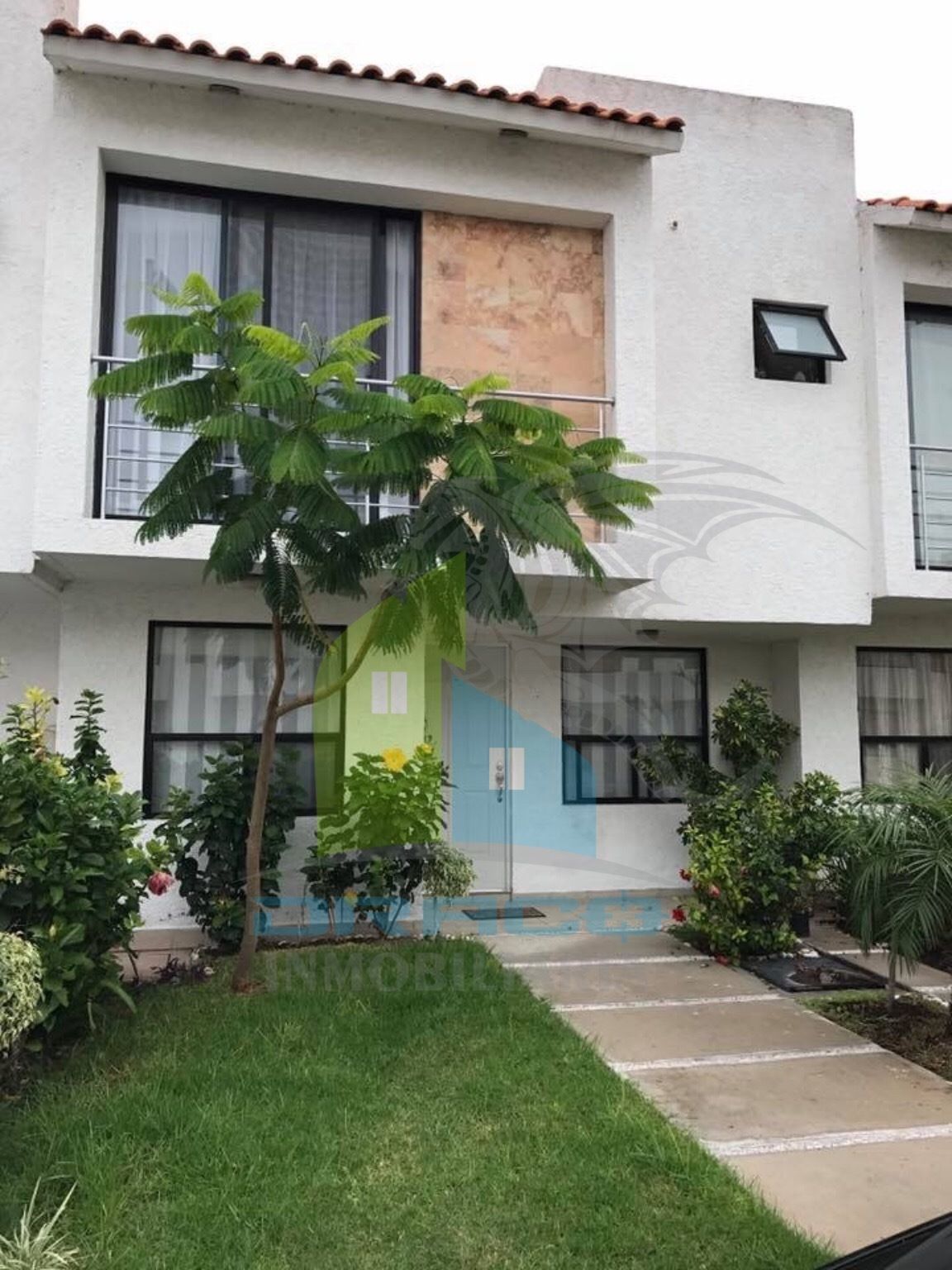 CASA EN VENTA EN PRIVADA DENTRO DE FRACCIONAMIENTO SONTERRA QUERETARO, foto 1 de 8
