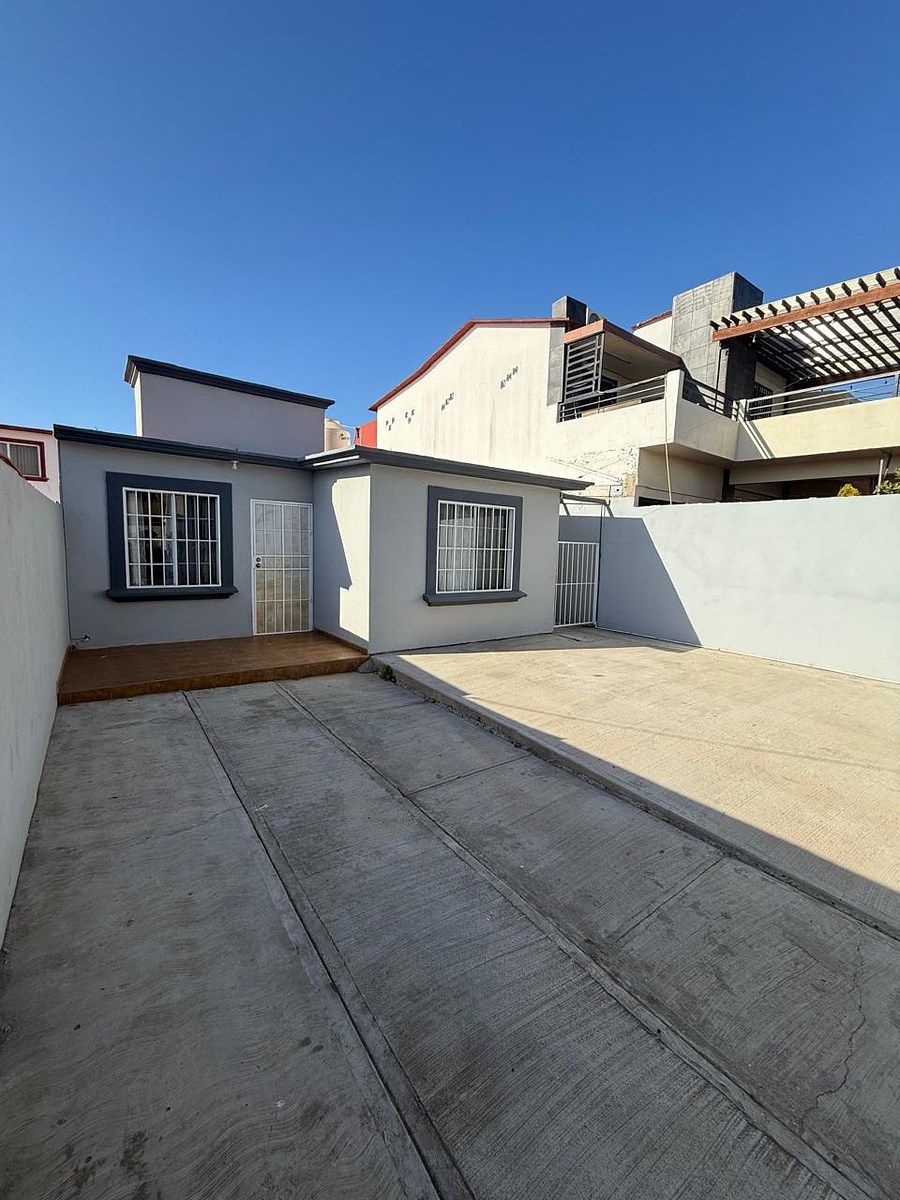 Casa em Valle Dorado, Ensenada, foto 2 de 11