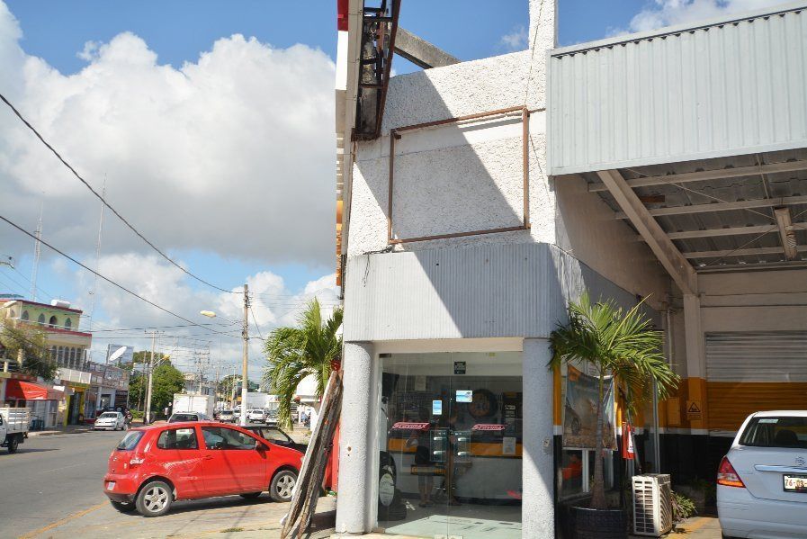 3 de 18: terreno en la avenida uxmal