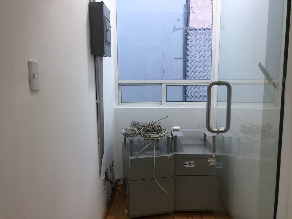 20 de 22: Área de instalación para servidores de computadoras.