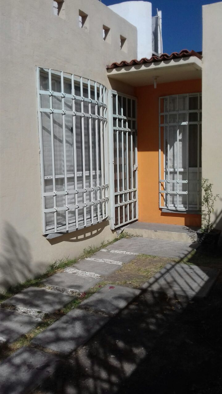 2 de 18: Casa en Venta un Nivel Priv. El Arcangel II, Qro.