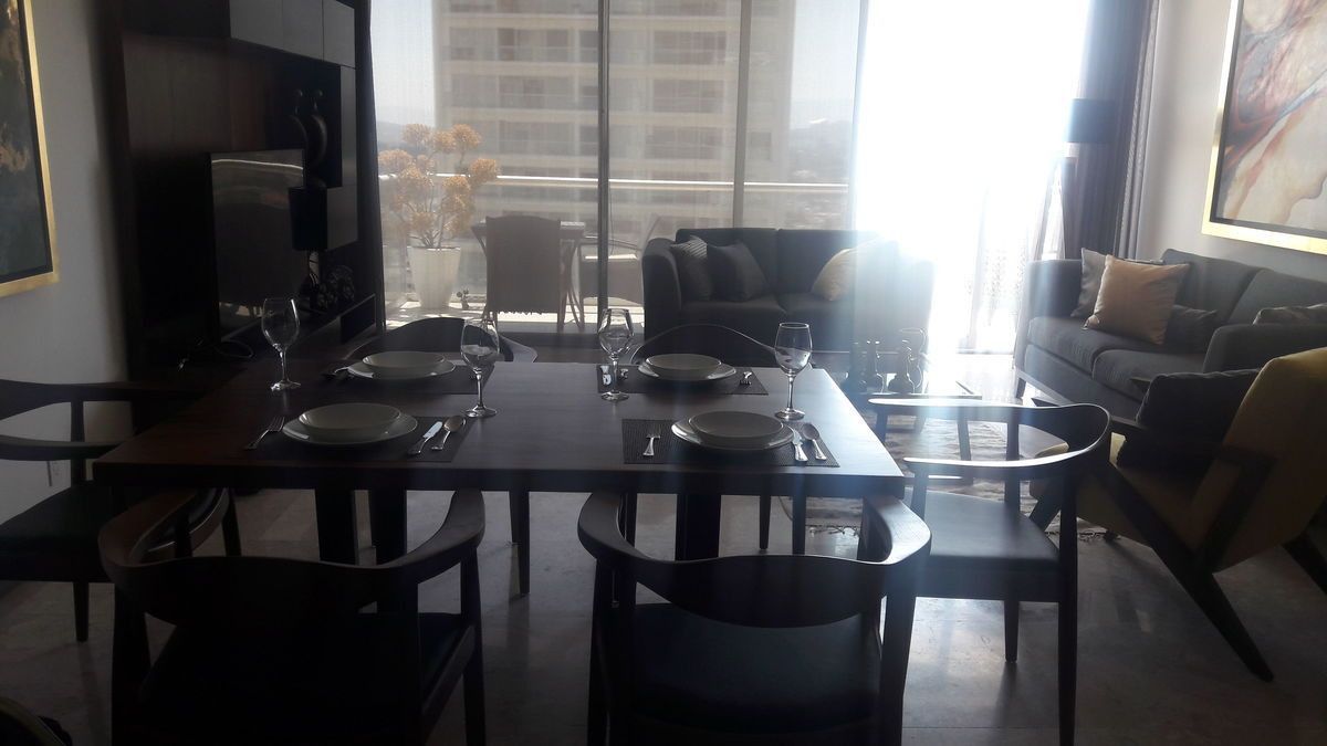 10 of 48: comedor para 8 personas 
