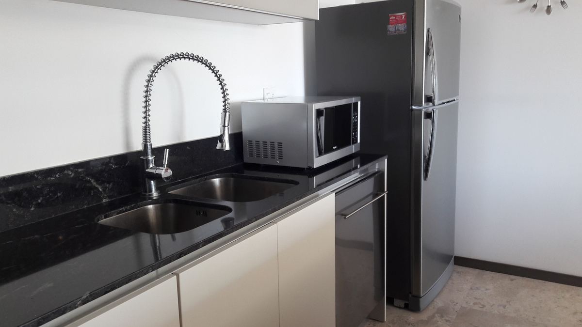 4 de 47: cocina con electrodomésticos