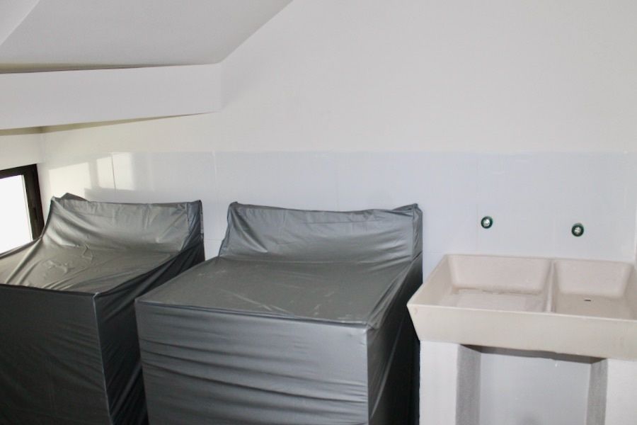 5 of 15: Lavandería