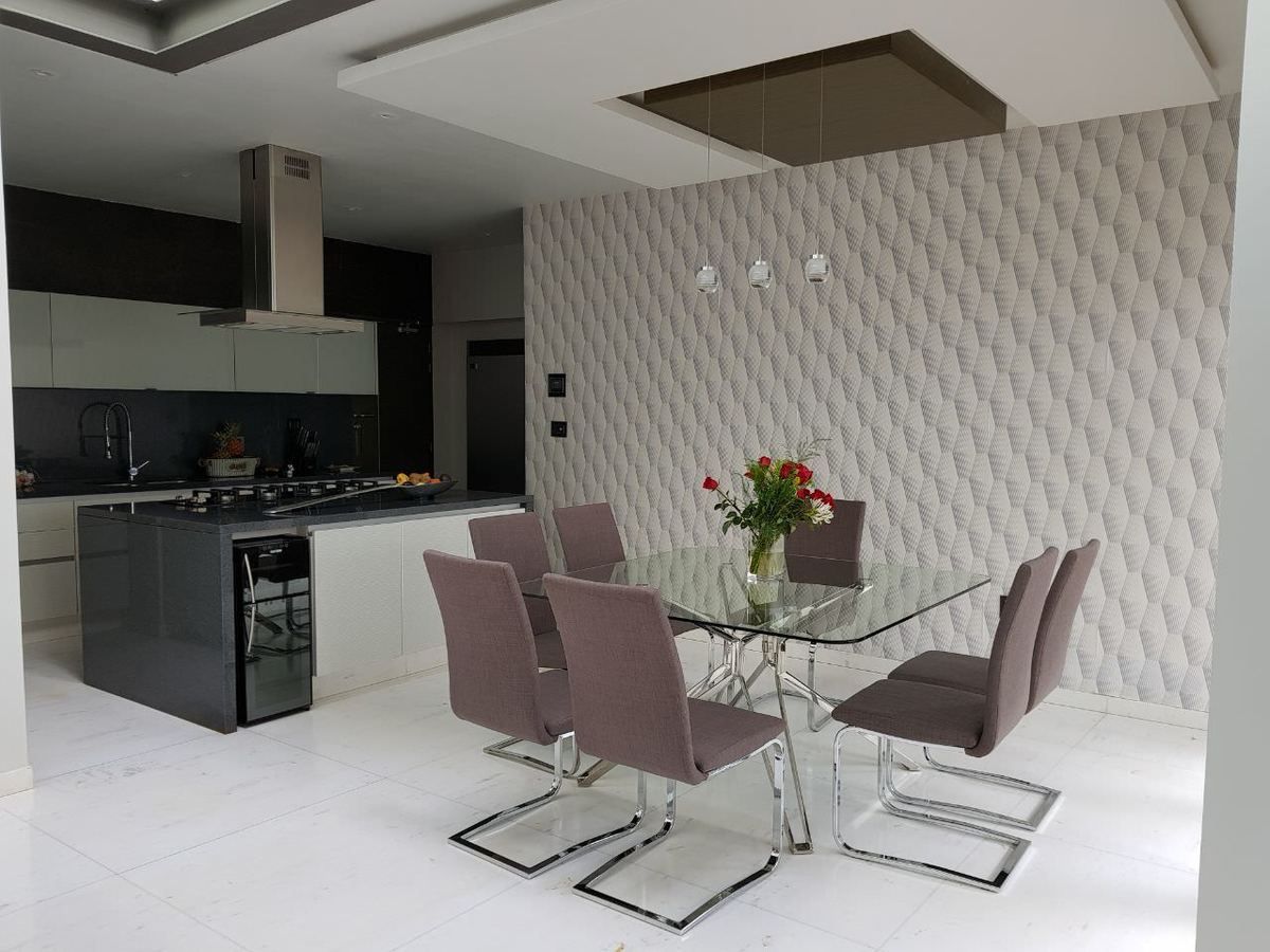 6 de 21: Cocina integral con equipamiento de alta calidad