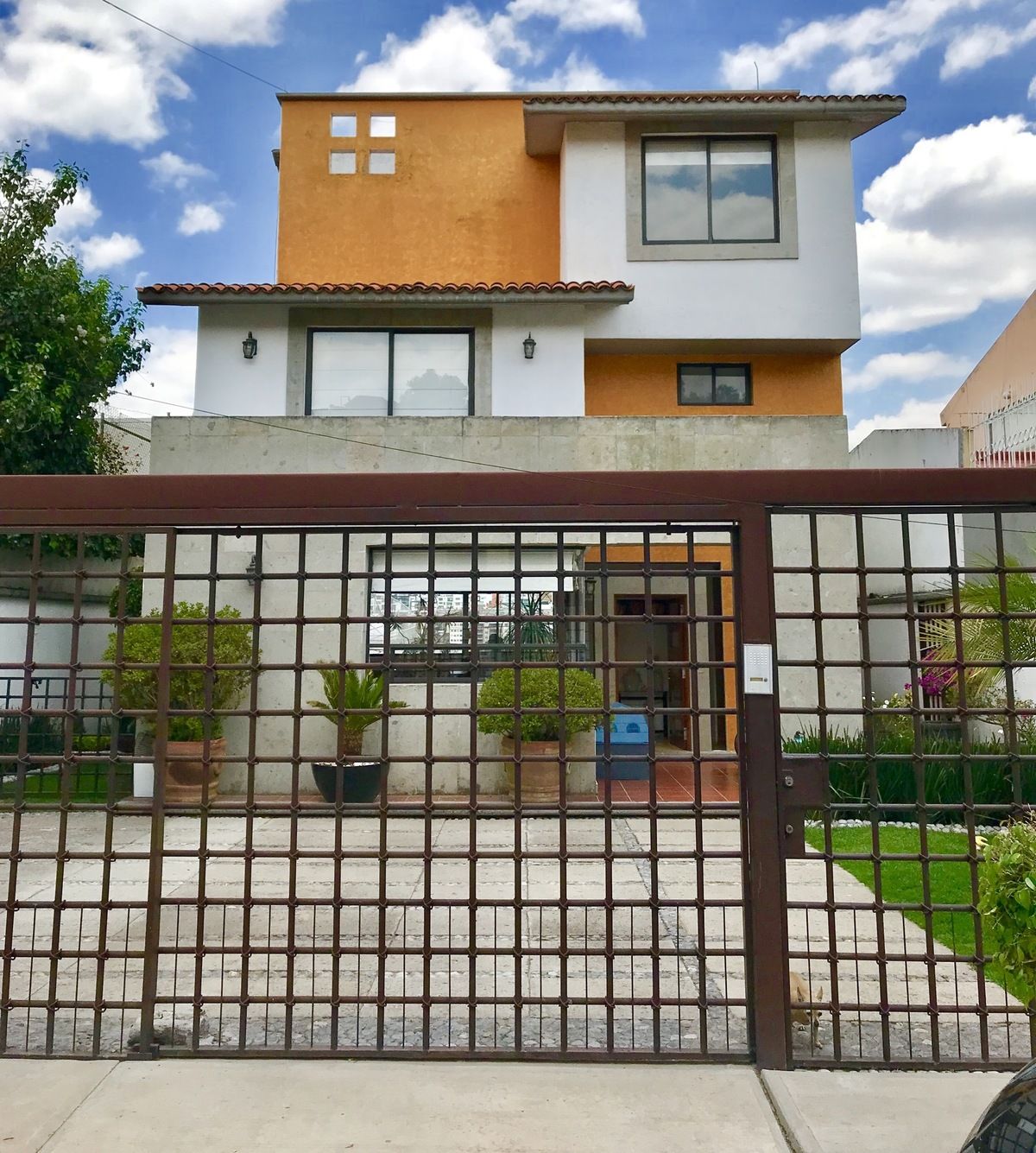 SE VENDE CASA BELLAVISTA CON VIGILANCIA 24 HRS, foto 1 de 14