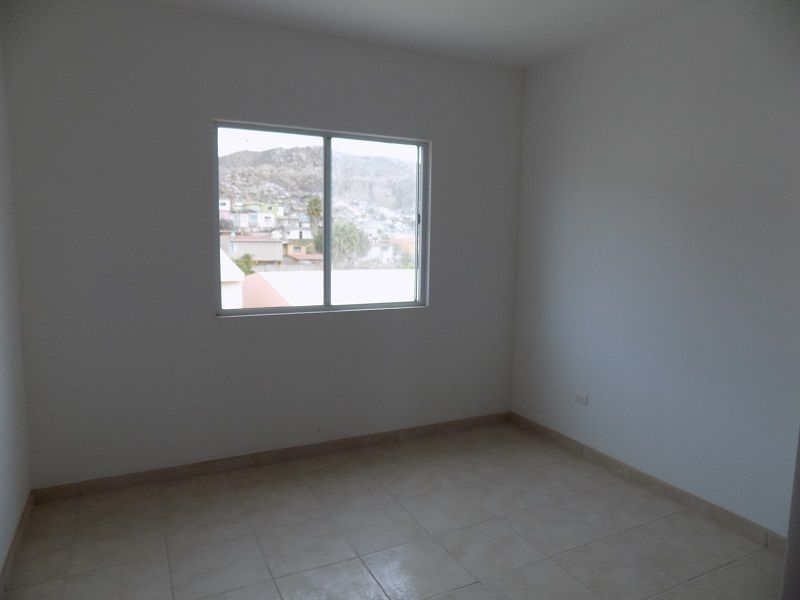 22 of 30: Recamara 2