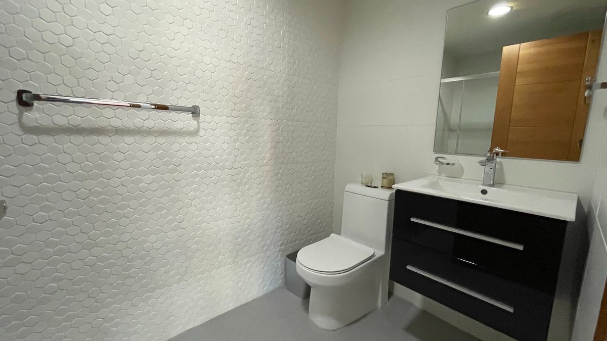 10 de 24: Baño hab. principal 