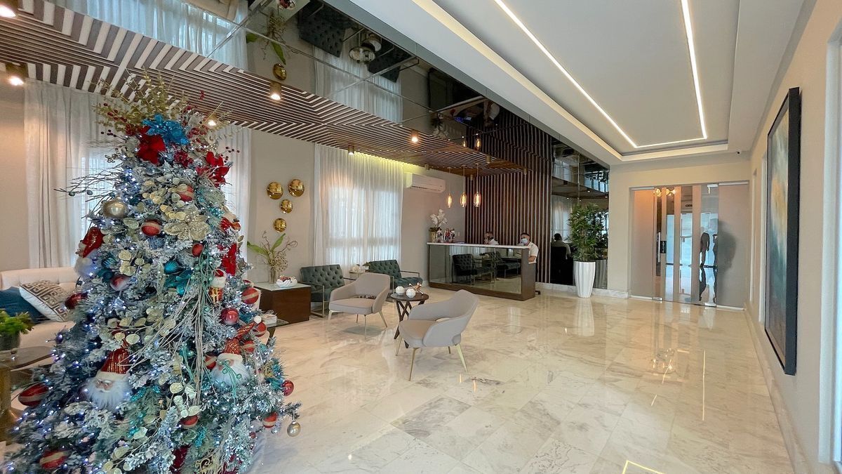 19 de 24: Elegante lobby con seguridad 24 horas 