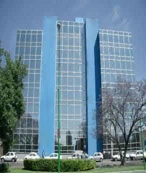 Consultorio/Oficina en Venta con 3 privados y área de recepción
