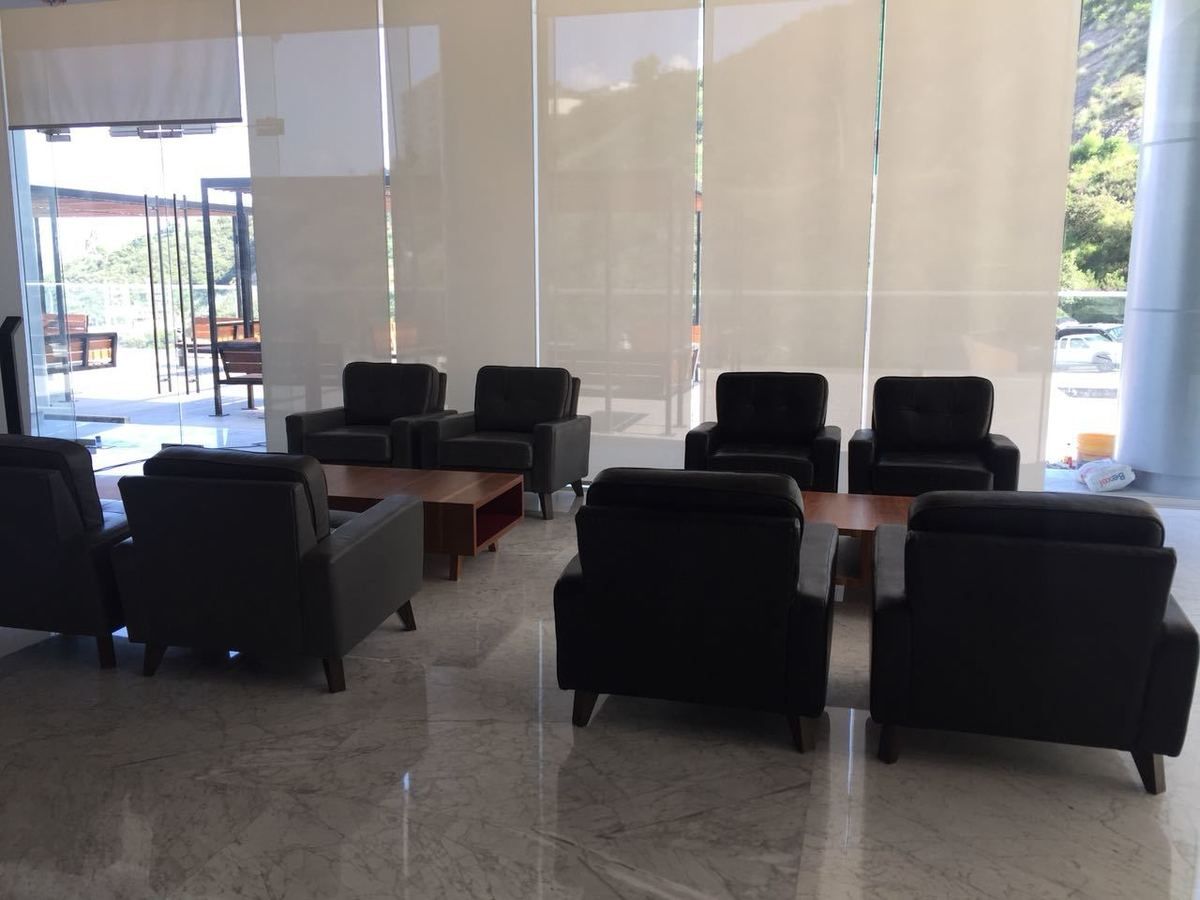 8 de 12: SALA REUNIÓN