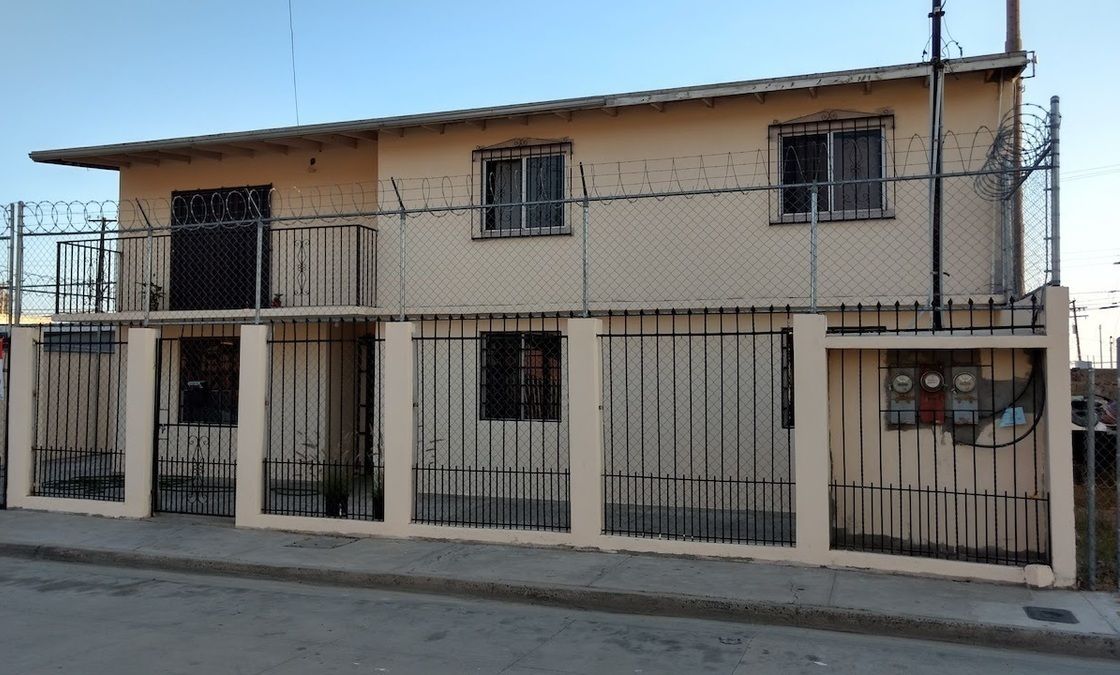 1 de 13: Fachada