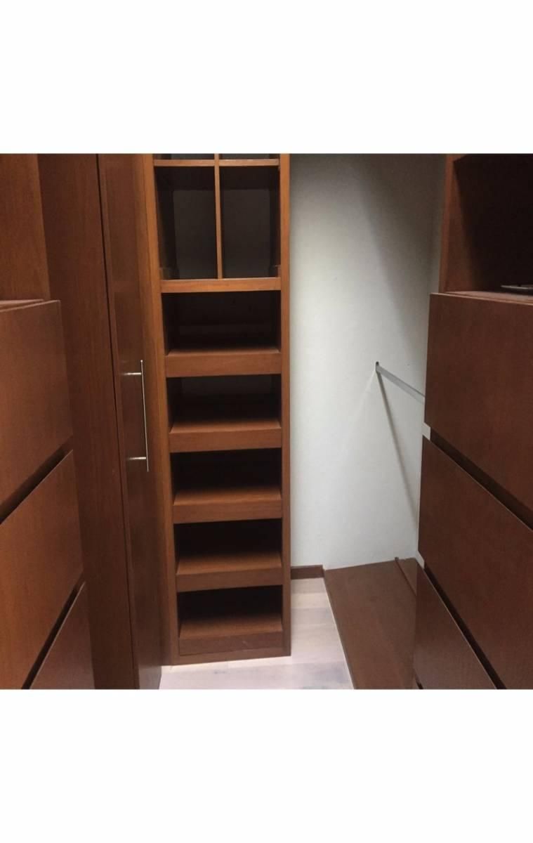4 de 5: closets de madera