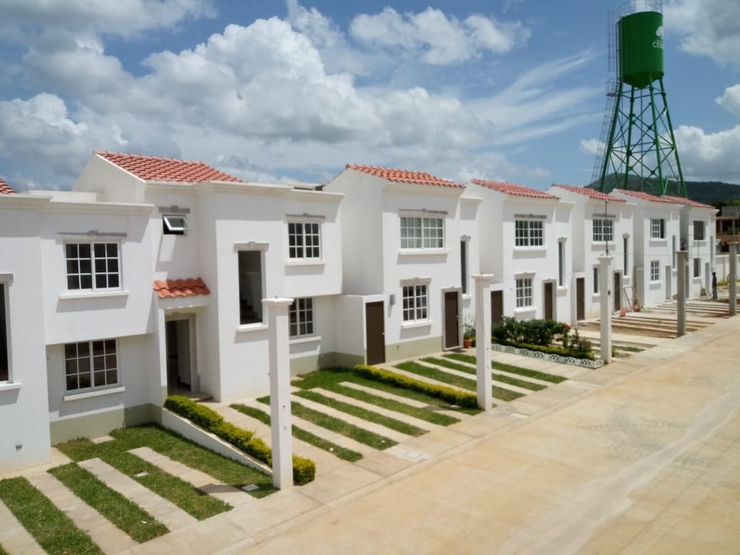 1 de 18: Casa Sauce y Roble