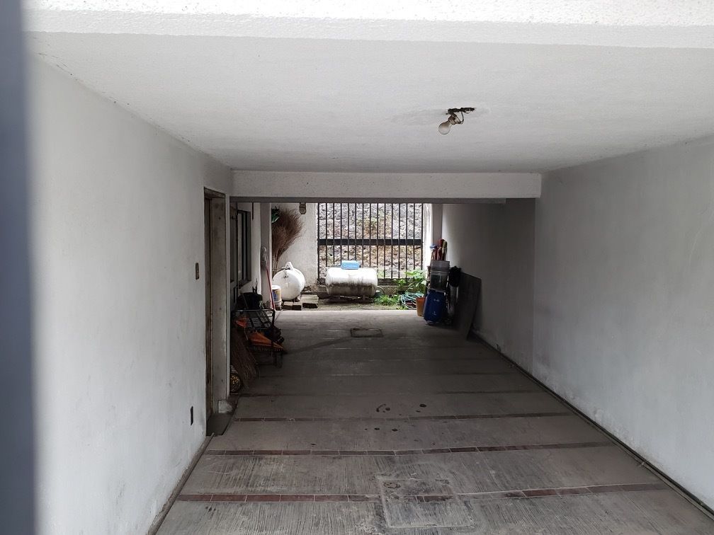 2 de 16: GARAGE 1 AUTO