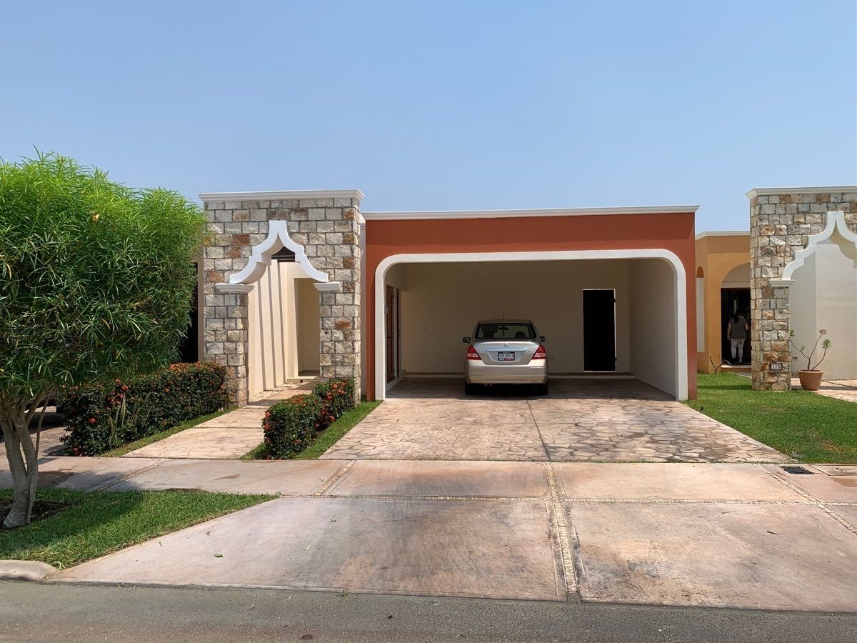RENT A ONE-STOREY HOUSE WITH A POOL IN A GATED COMMUNITY, photo 1 of 38