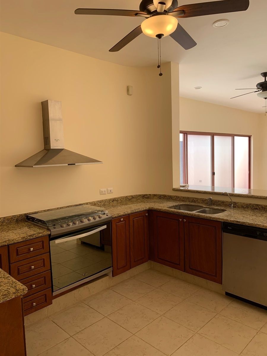 House in Gated Community in Temozón Norte, Mérida, photo 6 of 38