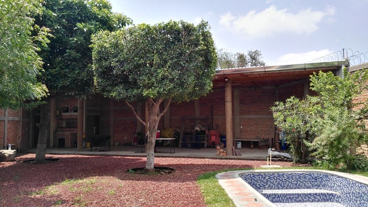 Terraza En Venta En Colonia El Tapatio, Tlaquepaque