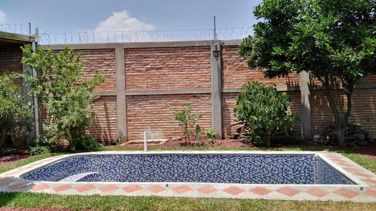 Terraza En Venta En Colonia El Tapatio, Tlaquepaque