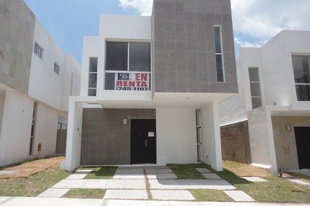 Casa en Renta en El Manantial Residencial Querétaro | EasyBroker