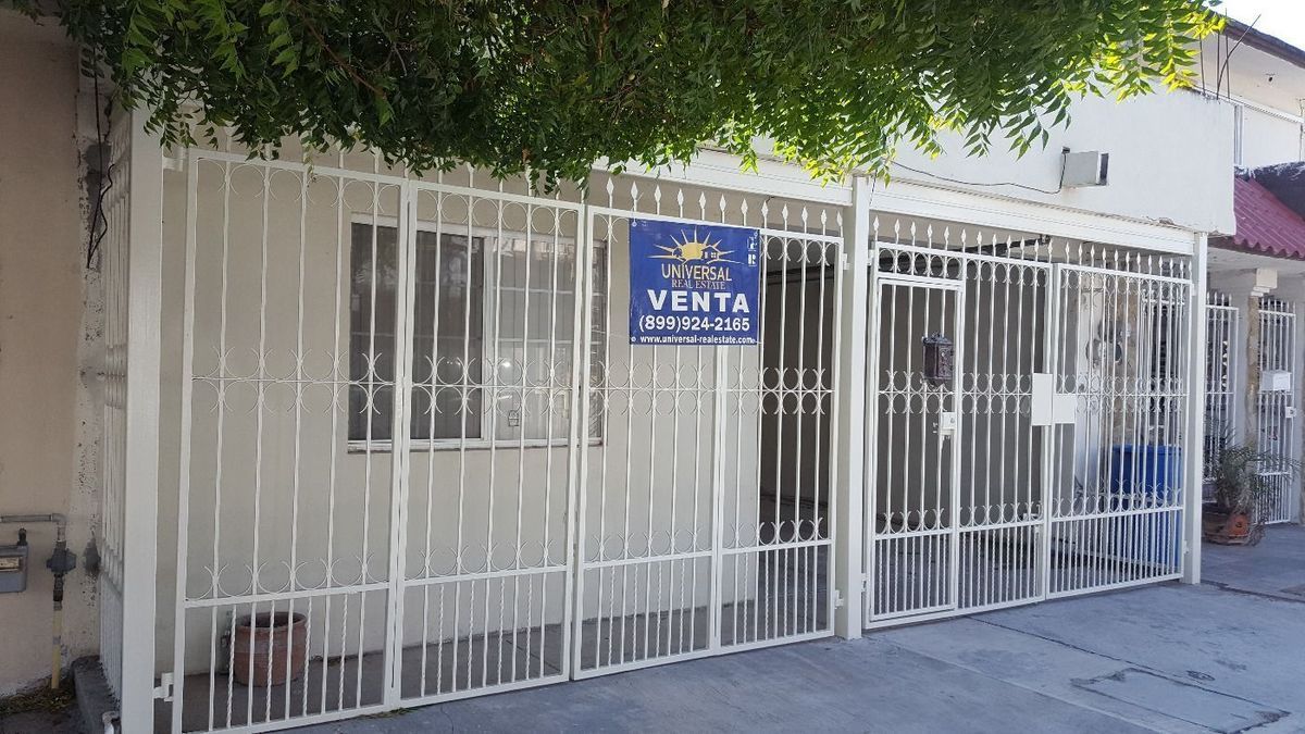 Casa en venta en colonia las fuentes seccion lomas