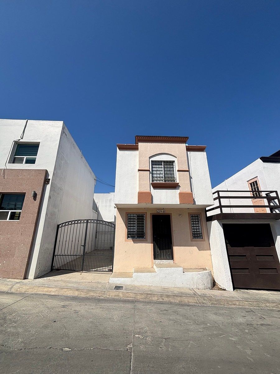 Casa en Jardines de Agua Caliente, Tijuana, foto 2 de 18