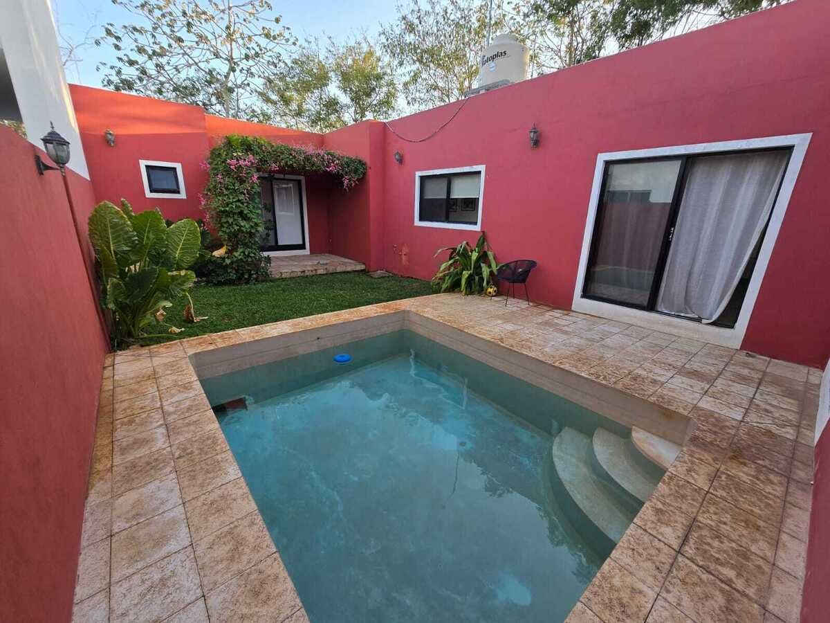 1 of 20: piscina