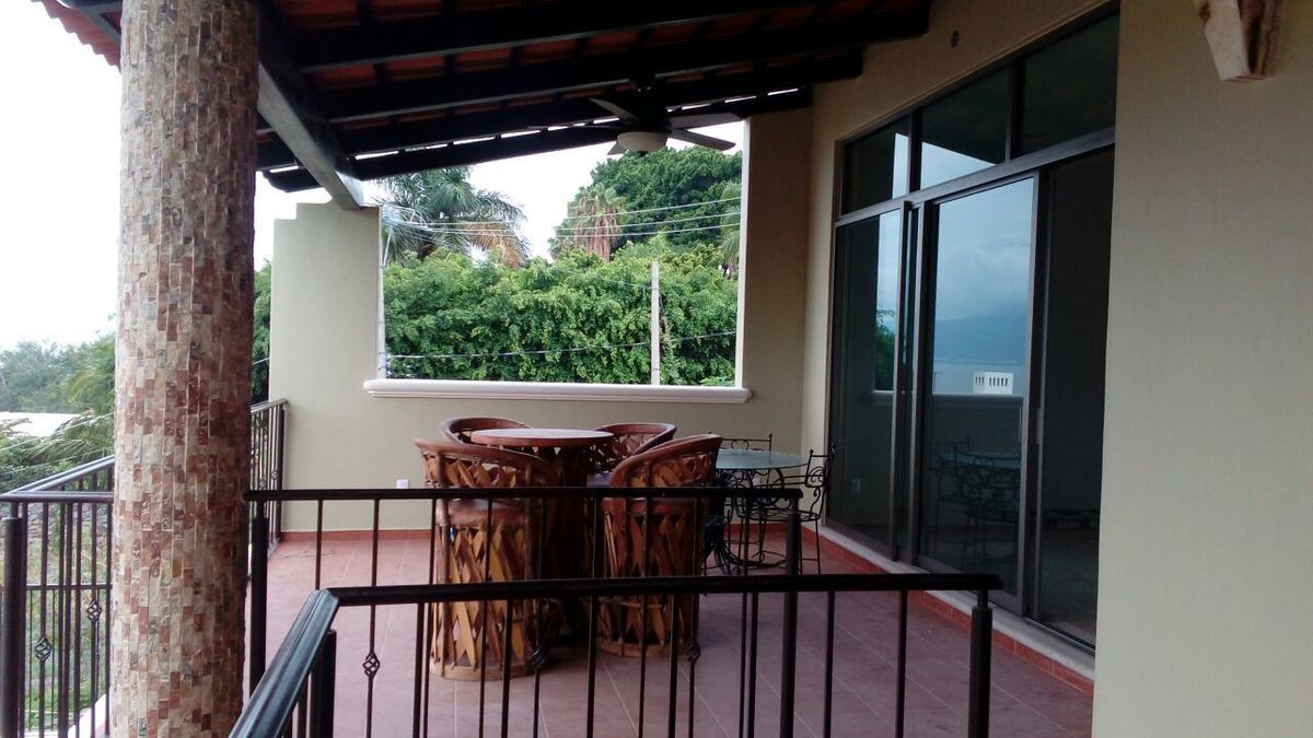 5 de 23: Terraza 