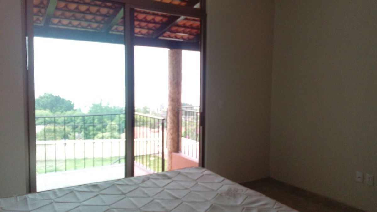 23 de 23: Habitaciones