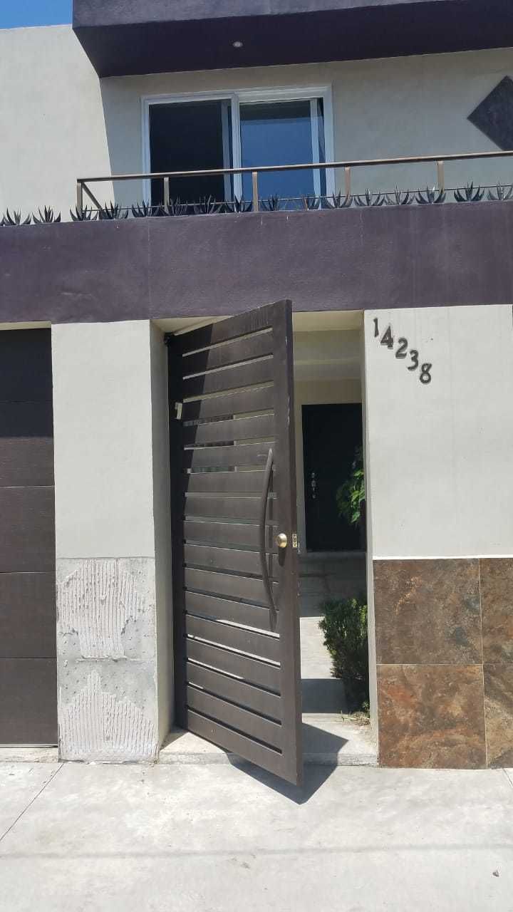 4 de 48