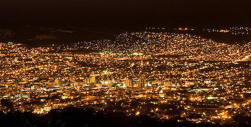 4 de 7: Espectacular vista nocturna de la ciudad de Tuxtla Gutierrez