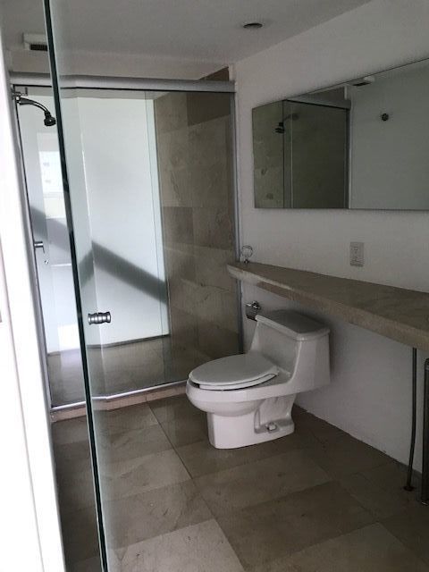 16 de 36: Baño 1 Recámara