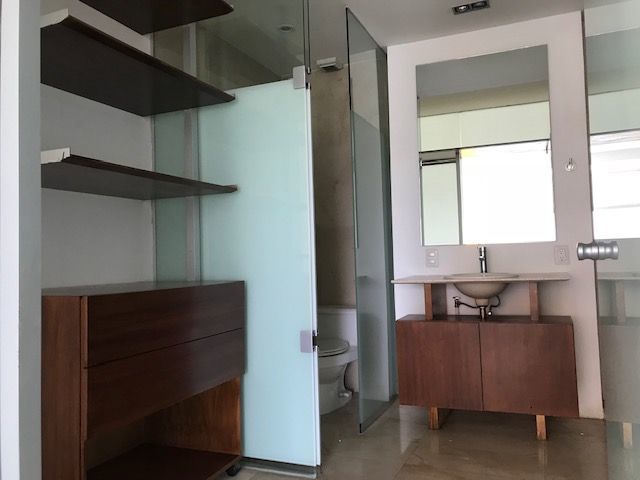 18 de 36: Vestidor 2 Recámara