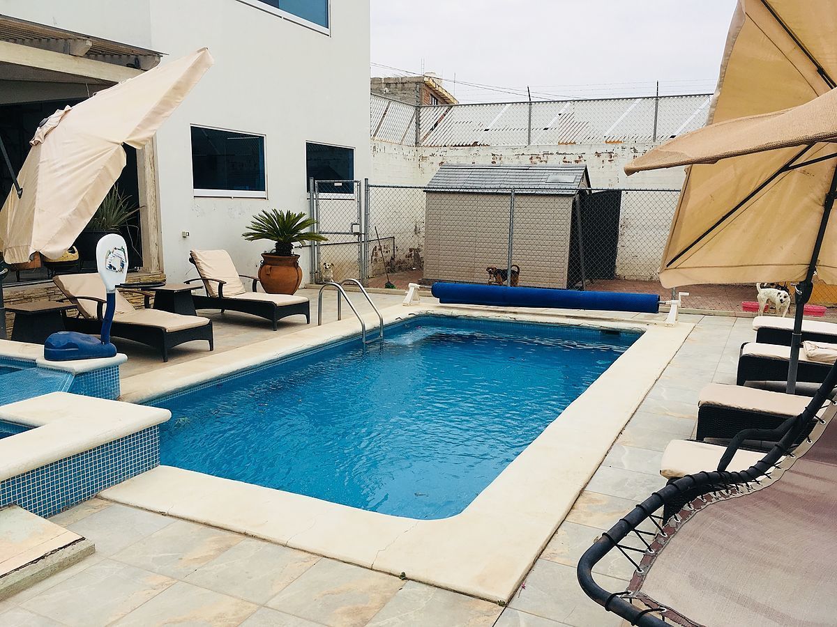 Casa en venta en Guanajuato Capital, en frente del centro comercial la Alaia