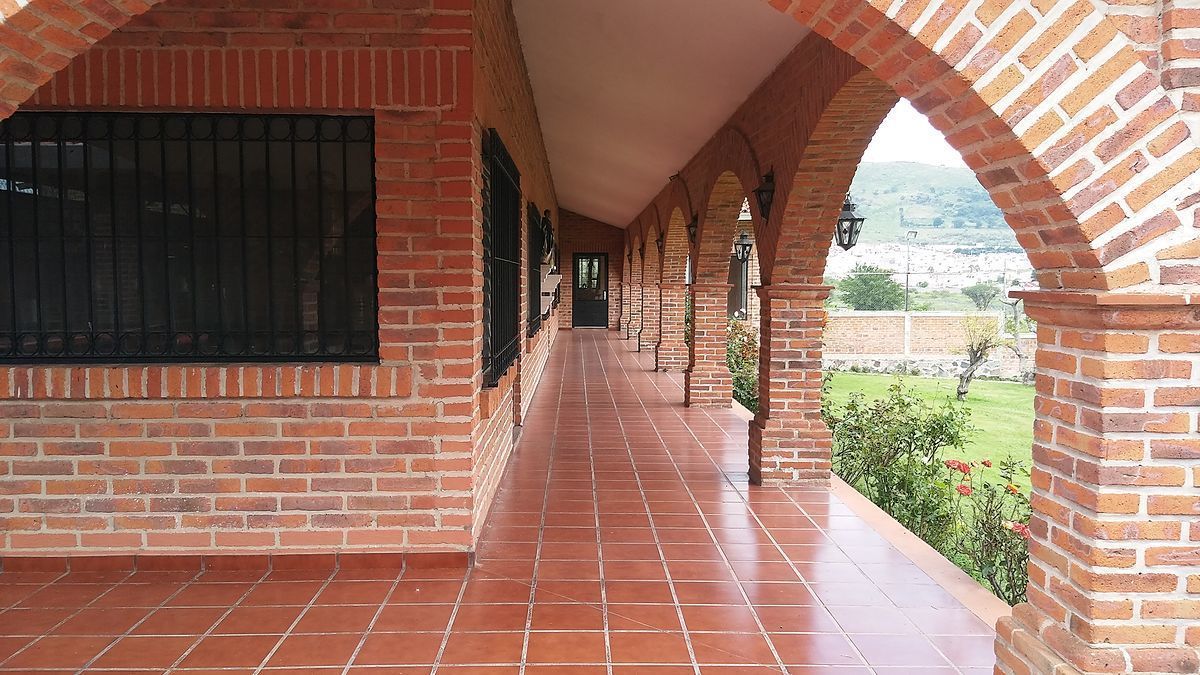 4 de 36