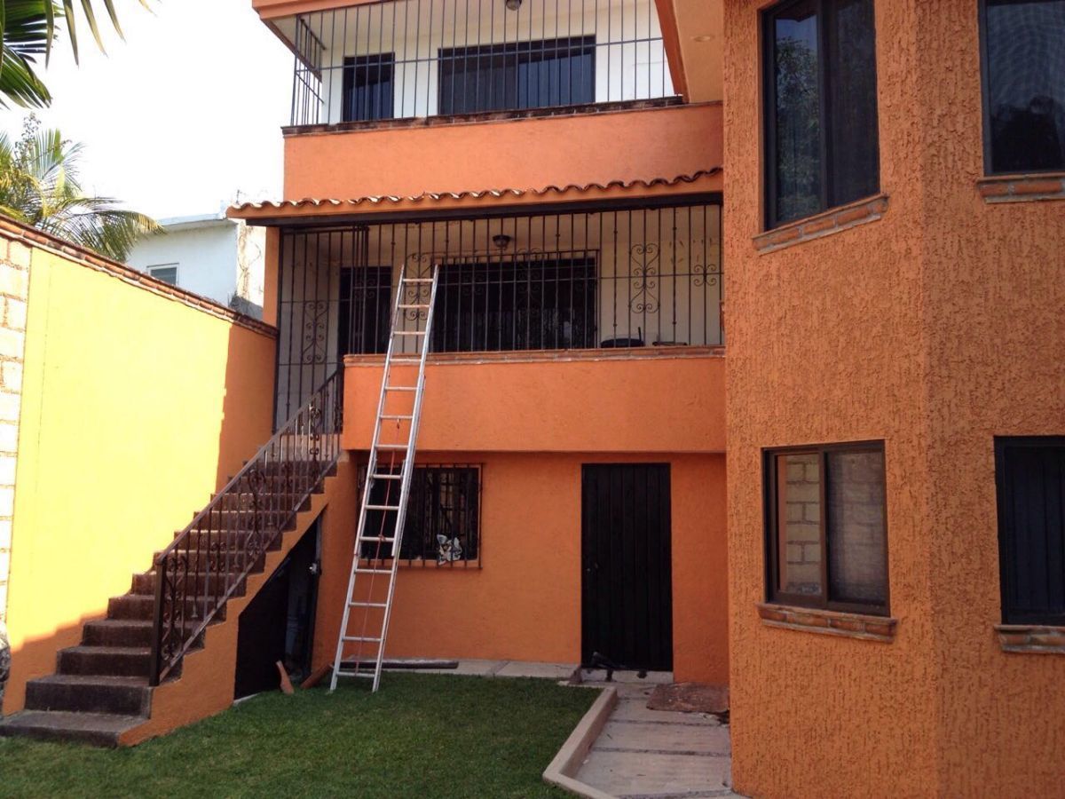 Casa Venta o Renta, Lisboa, Col. Burgos de Cuernavaca, Cuernavaca Morelos