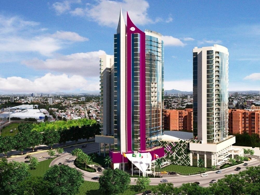 3 of 34: Conjunto de edificios Torre Iconia y Hard Rock Hotel