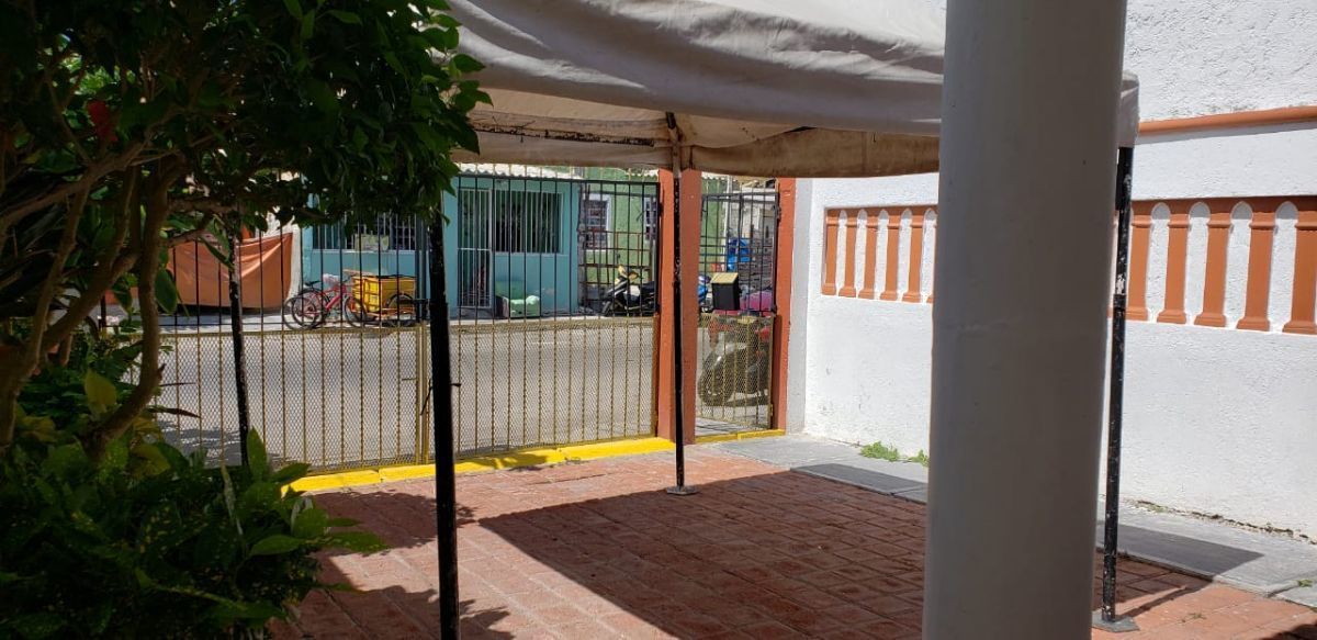 4 de 30