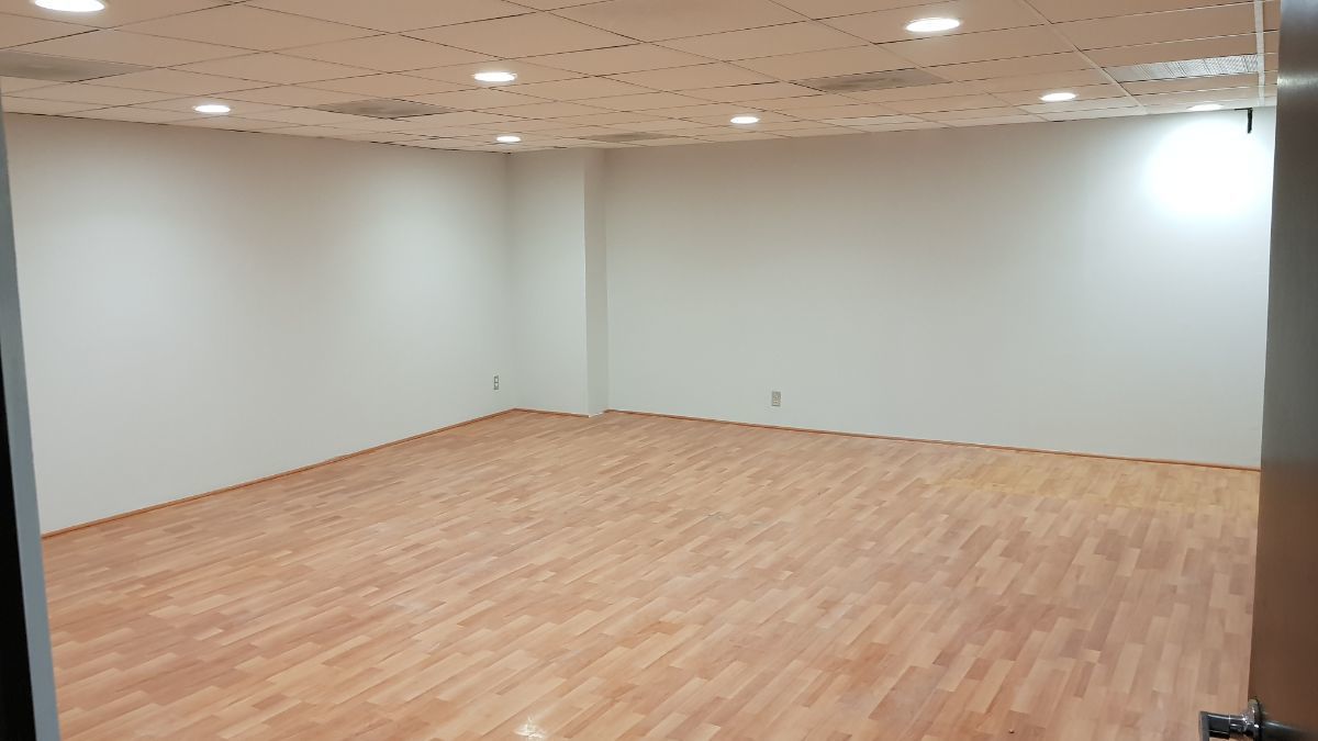 13 de 25: Sala de juntas