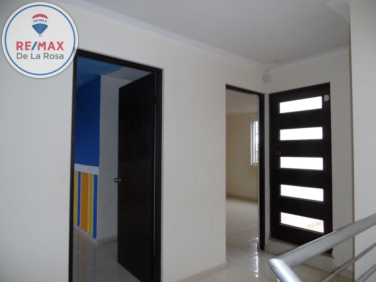 11 de 19: Vestíbulo Planta alta