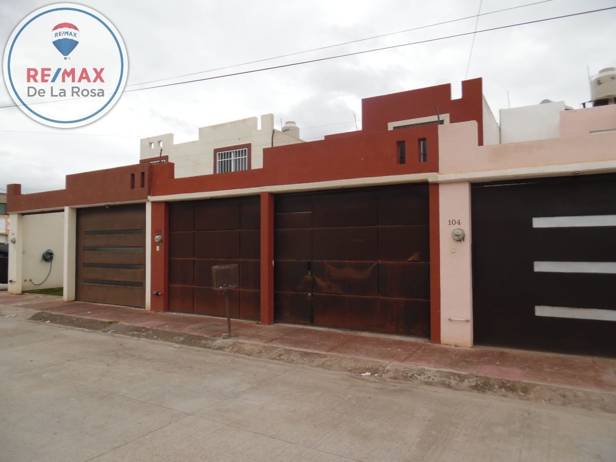 18 de 19: Fachada principal 