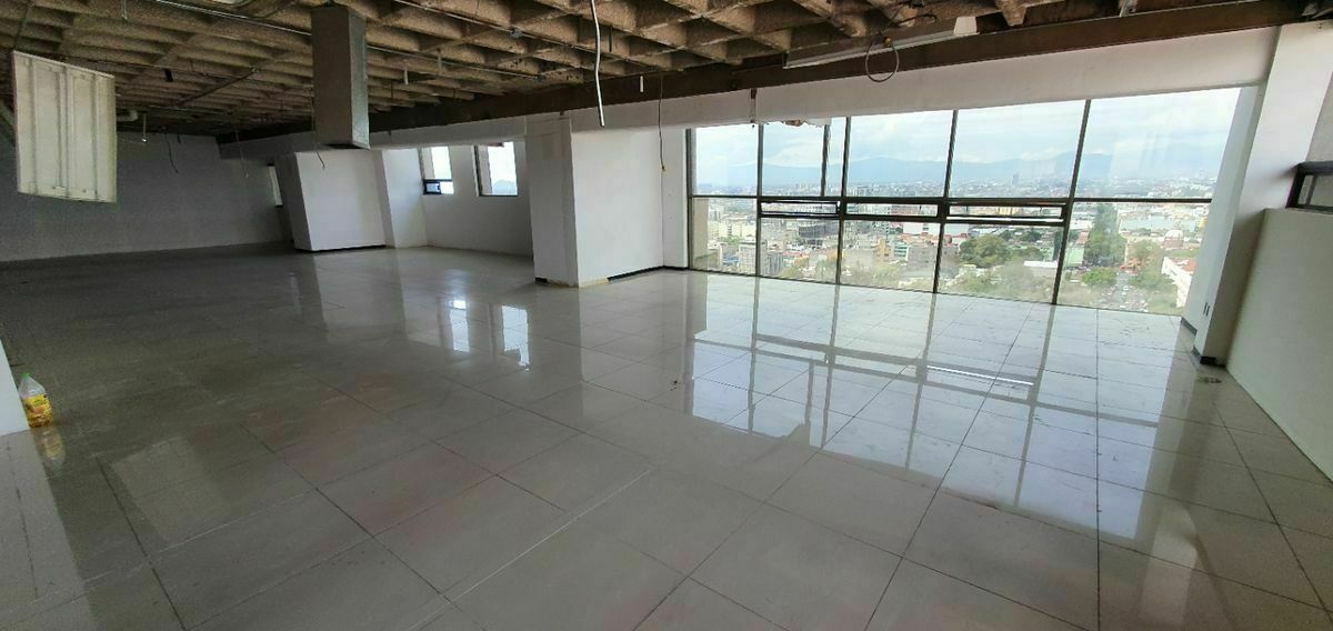 1 of 26: area abierta