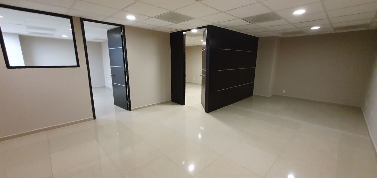 1 de 16: area abierta