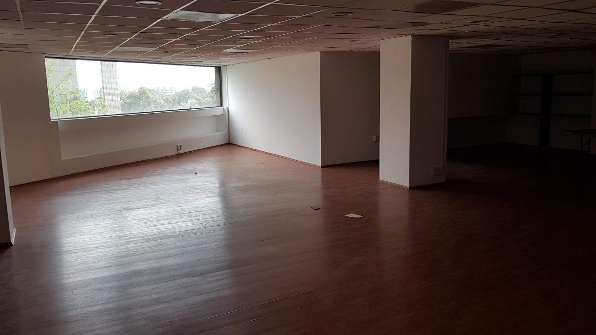 3 de 19: Area abierta