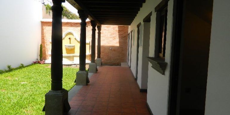 4 de 18