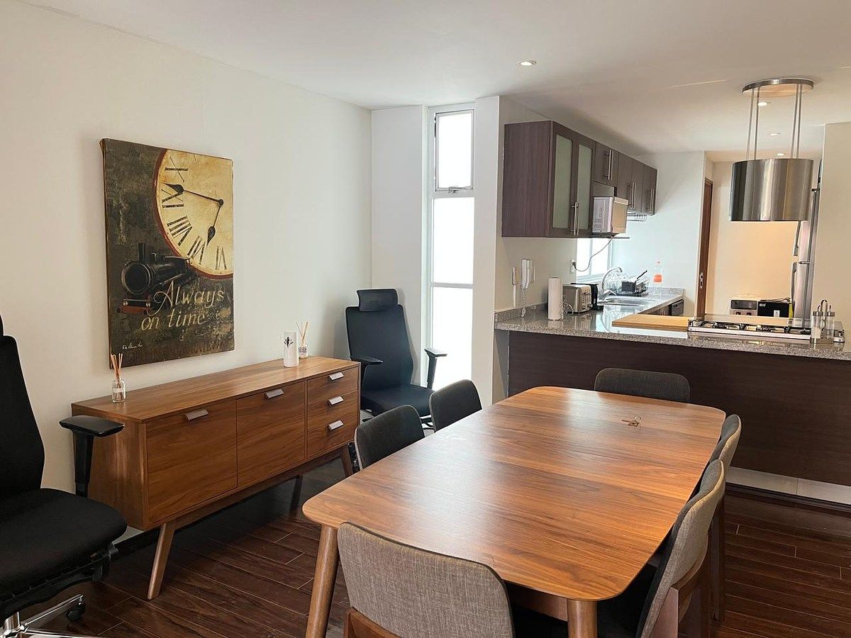 Apartment in Polanco V Sección, Miguel Hidalgo, photo 2 of 16