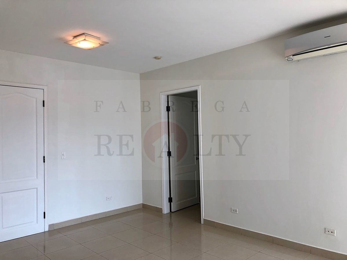 Departamento en Costa del Este, Panamá City, foto 8 de 14